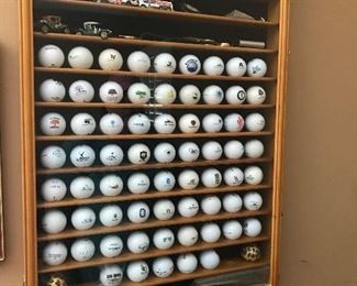 Golf ball holder
