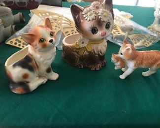 Napcoware & Inarco figurines. Cat’s 