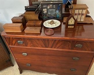 Maple Chest