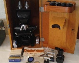 Bauch Lomb Microscope w/extra lenses in case