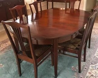Antique 1890s Mahogany Dining Room Table and Chairs