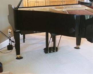 Stunning Polished Ebony Baby Grand K. Kawai GE- 1 Serial # 2193002 made in Japan 1994. PianoDisc installed for option of self playing piano with disc. Fits many living rooms as well! Professional piano mover available.