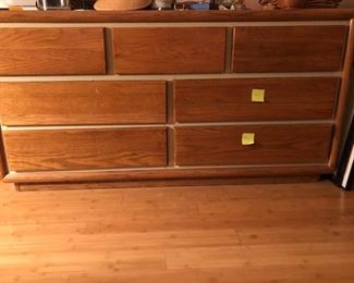 Second dresser
