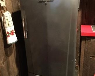 Vintage Coldspot refrigerator 