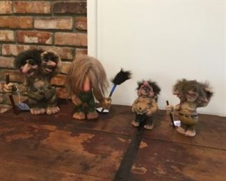 Nyform trolls