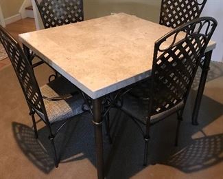 COMPOSITE TABLE AND 4 CHAIRS