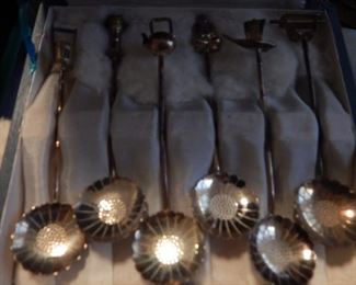 Silver demitasse spoons