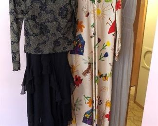 More fun vintage women's clothing.