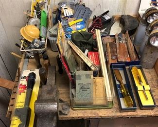Tons of tools at this sale.