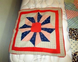 2 Floor:  Quilt (Close up)