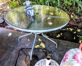 Family kept table, BUT THERES ANOTHER ONE!!! AMD A SMALLER ONE!