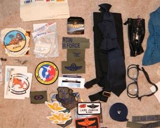 Military flight badges, pins, buttons, and awards