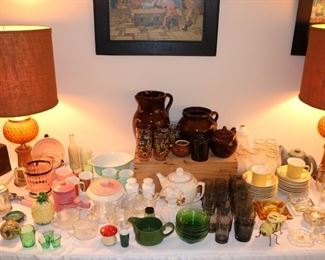 Select quantities of antique satin glass, Bohemian glass, depression glass, carnival glass, transferware, pressed, molded, and cut glass. Retro and midcentury glassware, barware, housewares, and art glass. 