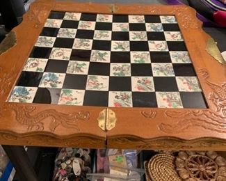 Fold out chess board