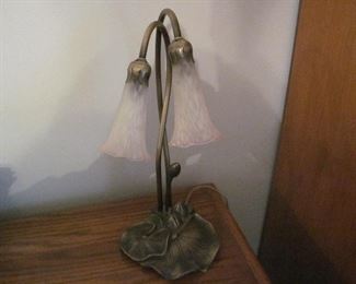 Brass Lilly and Flowers table Lamp