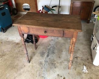 Country Entryway Pine Table with Drawer 
