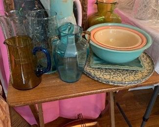 Pyrex nesting bowls and more 