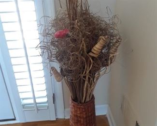 Dried arrangement