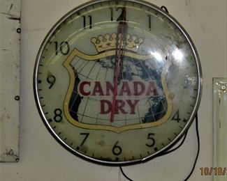 Canada Dry Pam Clock