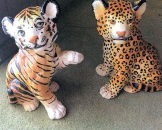 HMT080 Tiger & Cheetah Figurines