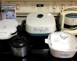 HMT116 Corningware, Shell Baker, Electric Sauce Server, Electric Skillet & Jar Opener