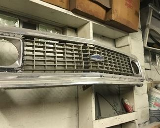 Lots of vintage grills, fenders