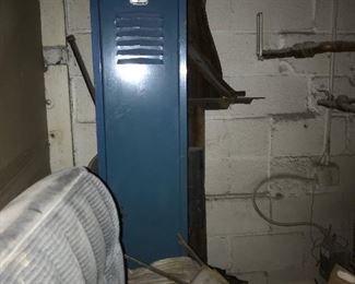 Lots of vintage lockers