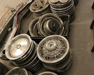 Tons of Hubcaps
