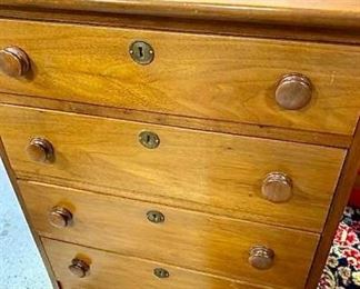 Solid Wood Four Drawer Dresser https://ctbids.com/#!/description/share/257252
