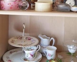 Misc antique glassware