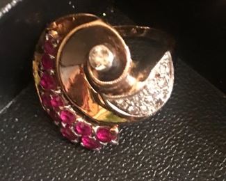 14k rose gold ring with diamond and rubies - Art deco design