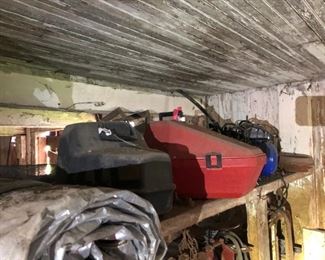 chainsaws