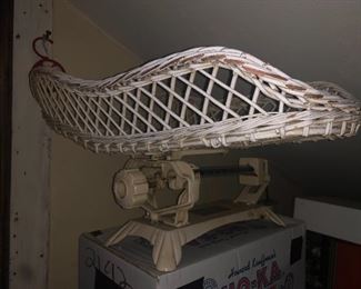 Early baby scale