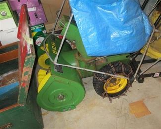 John Deere snowblower