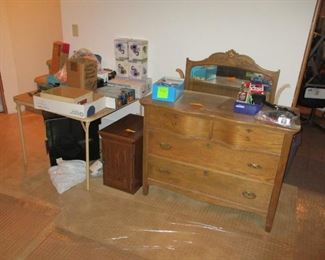 oak antique dresser, priced to sell