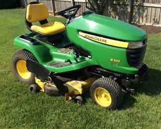 John Deere X320 Lawn Tractor https://ctbids.com/#!/description/share/254229