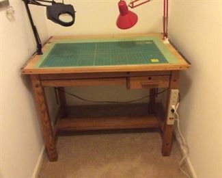 Adjustable Drafting Table w/ 2 Drawers https://ctbids.com/#!/description/share/254304