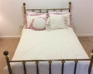 Brass bed https://ctbids.com/#!/description/share/254183