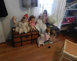dolls and trunks