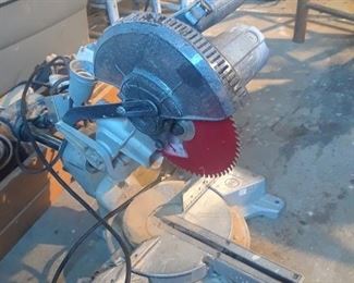 Table saw