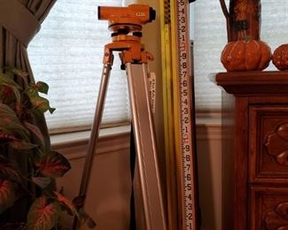 NIKON AUTO LEVEL AX1-AX1S and TRIPOD...SURVEY RODS (MEASURES)