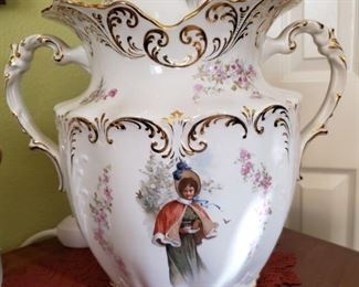 LARGE ANTIQUE PORCELAIN DRESDEN STYLE CHAMBER POT 