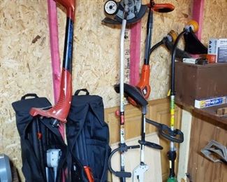 TROY BILT 4 CYCLE TRIMMER...NEW BLACK & DECKER BATTERY LIMB SAWS...OTHER EDGERS