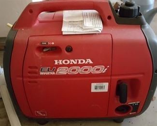 HONDA EU 2000i GENERATOR