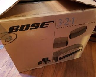 A wonderful Bose Entertainment System in the Box. 