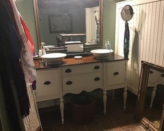  Double sink vanity 