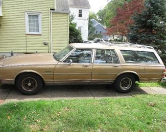 '86 Buick Electra Estate Wagon 150,000 miles Runs great!