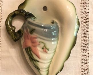 Hull Pottery Shell wall pocket