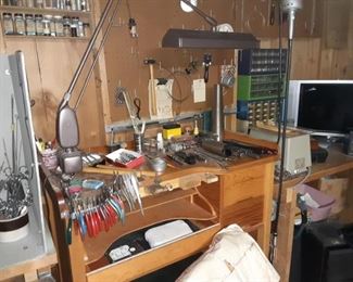 Full jewelry making workstation