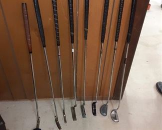Nice selection of vintage putter golf clubs 
